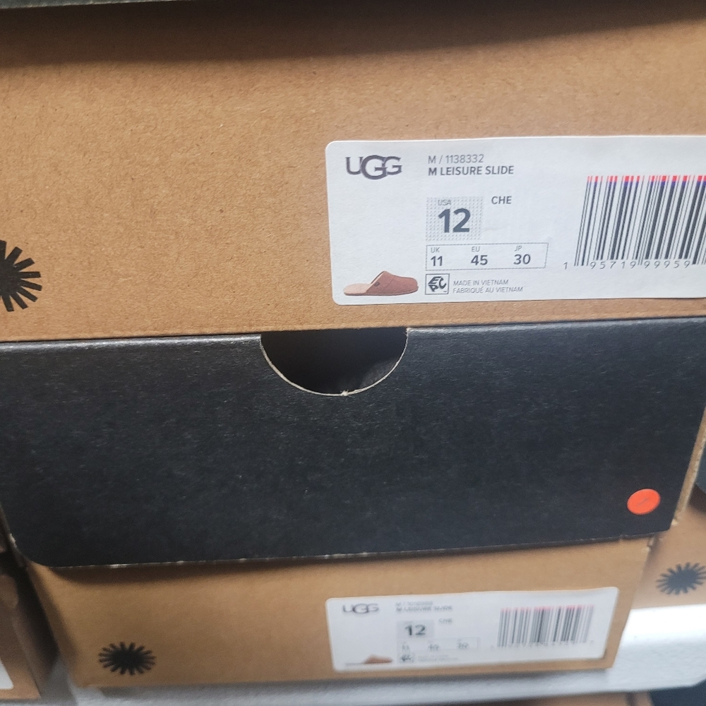 NIB UGG MEN'S SUEDE SHEARLING SCUFF SLIP ON SLIPPERS CHESTNUT - Picture 9 of 9